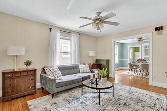 103 White St in Belmont, MA - Building Photo - Building Photo