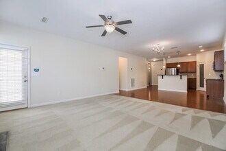 21 Wensley Ct in Clayton, NC - Foto de edificio - Building Photo