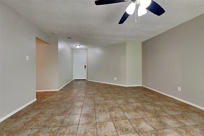 18538 Spinney Ln in Cypress, TX - Building Photo - Building Photo