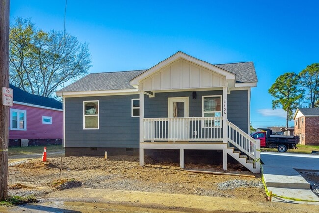 property at 2406 E 19th St