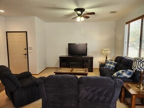 200 E Malibu Dr in Payson, AZ - Foto de edificio - Building Photo