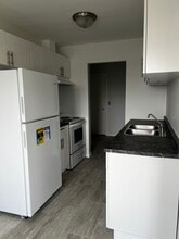 9527-998A 98a Ave in Fort St John, BC - Building Photo - Building Photo