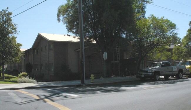 4930 National Ave in Los Gatos, CA - Building Photo - Building Photo
