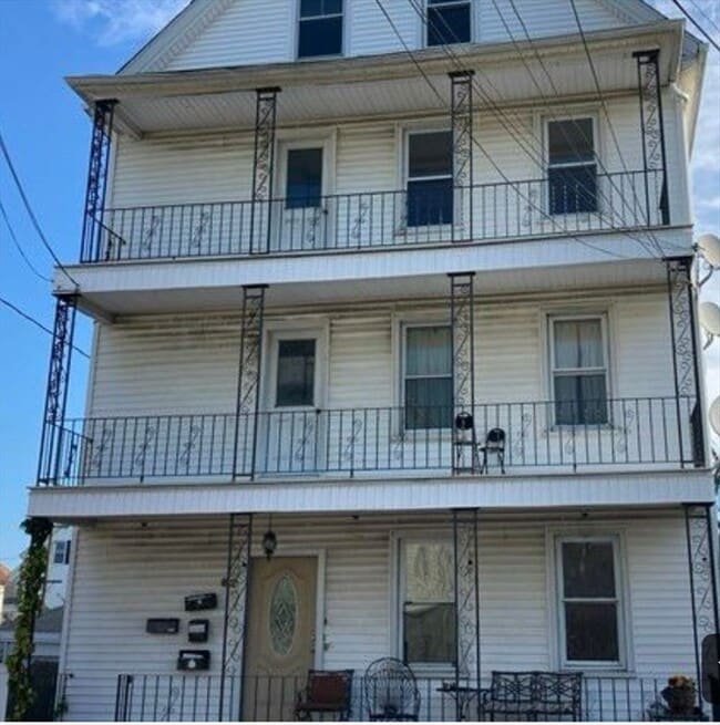 property at 82 Crapo St