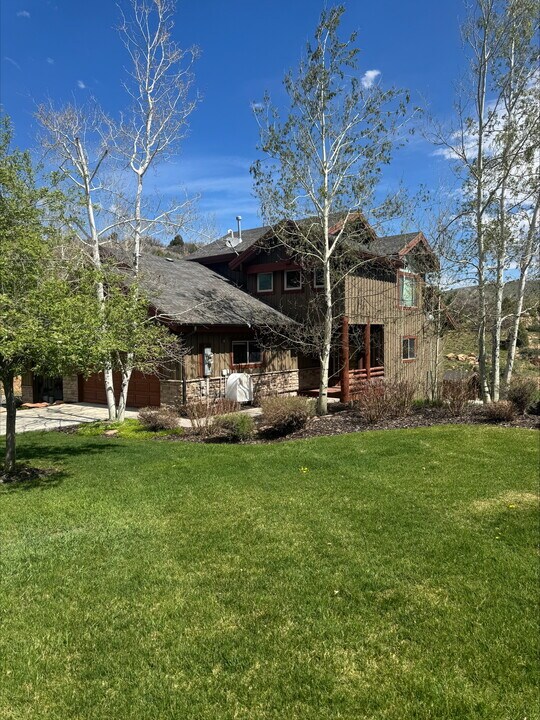 3356 Cedar Dr in Park City, UT - Building Photo