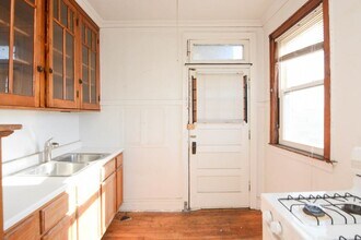 4826 W Addison St in Chicago, IL - Building Photo - Building Photo