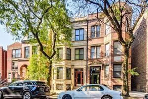 1422 W Lexington St in Chicago, IL - Building Photo