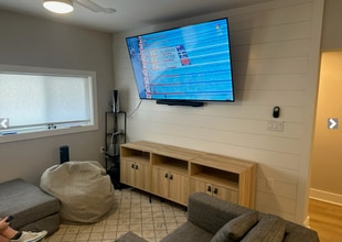 14 Sturtevant Ter, Unit 1 in Medford, MA - Foto de edificio - Building Photo