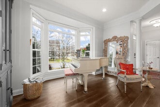 2520 Stone Cliff Dr in Baltimore, MD - Building Photo - Building Photo