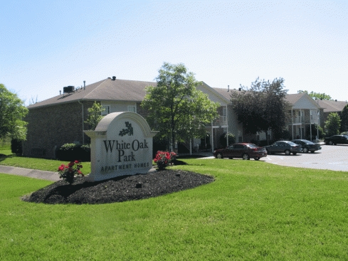 White Oak Park Apartments in Louisville, KY - Building Photo - Building Photo