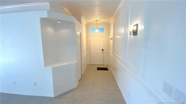 3486 NW Oak Glen Dr in Jensen Beach, FL - Building Photo - Building Photo