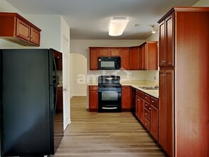 111 Graphite Dr in Gibsonville, NC - Building Photo - Building Photo