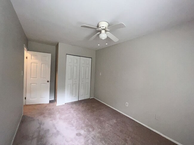 property at 1612 Darren Cir