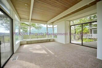 35 Spring Rd in Kentfield, CA - Building Photo - Building Photo