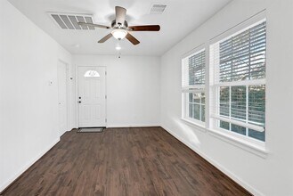 311 Clifton St-Unit -C in Houston, TX - Building Photo - Building Photo