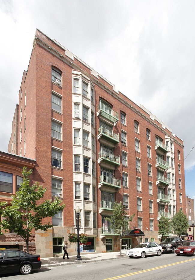 352 STATE St in Albany, NY - Building Photo - Building Photo