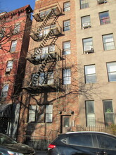 453 W 48th St in New York, NY - Building Photo - Building Photo