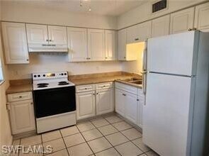 3325 Arpt Rd S, Unit R3 in Naples, FL - Building Photo - Building Photo