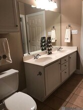 10600 Lakes Blvd in Baton Rouge, LA - Building Photo - Building Photo