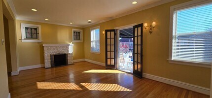 4969 Pernod Ave in St. Louis, MO - Building Photo - Building Photo