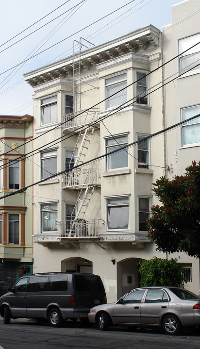 1427 Larkin St in San Francisco, CA - Building Photo