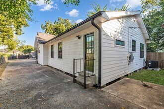 116 Gans St in Houston, TX - Building Photo - Building Photo
