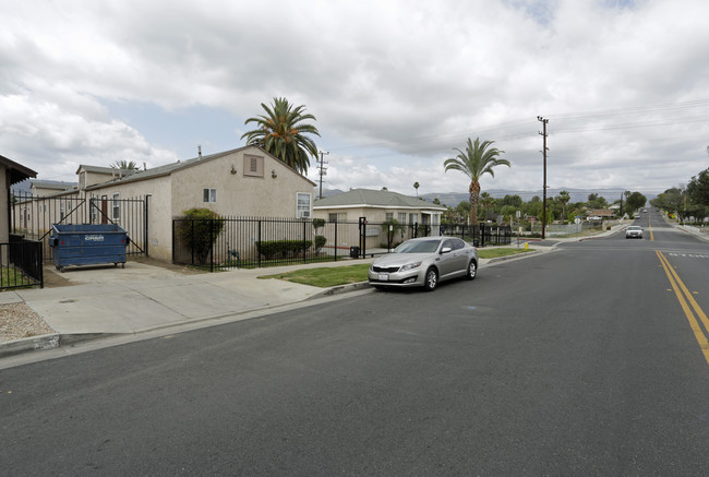 126 W Heald Ave W in Lake Elsinore, CA - Building Photo - Building Photo