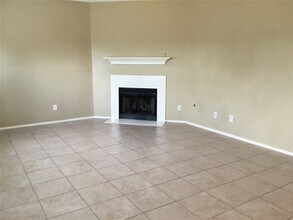 6205 Ozark Trl in Pearland, TX - Building Photo - Building Photo