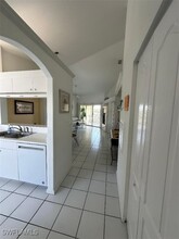 1149 Sweetwater Ln in Naples, FL - Foto de edificio - Building Photo