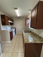 922 Westover Dr in Lancaster, TX - Building Photo - Building Photo