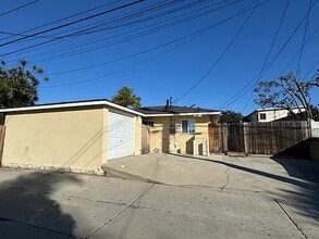 717 Ultimo Ave in Long Beach, CA - Building Photo - Building Photo