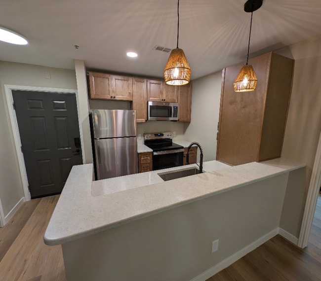 property at 1511 Graduate Ln
