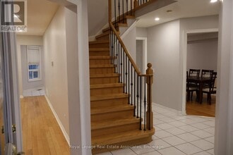 12 Wessenger Dr in Barrie, ON - Building Photo - Building Photo