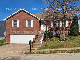 3645 Rolling Ridge Way in Jeffersonville, IN - Building Photo