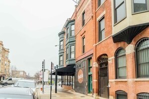 866 W Aldine Ave in Chicago, IL - Building Photo