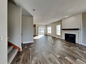 5000 Humboldt Ln in Minneapolis, MN - Building Photo - Building Photo