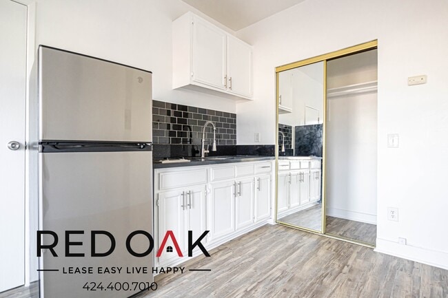 744 Beacon Ave in Los Angeles, CA - Building Photo - Building Photo