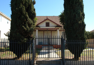 1144 Kenmore Ave in Los Angeles, CA - Building Photo - Building Photo