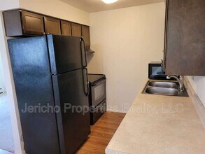 633 Oak St in Lakewood, CO - Building Photo - Building Photo