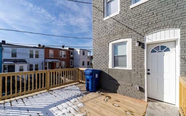 4801 Alhambra Ave in Baltimore, MD - Building Photo - Building Photo