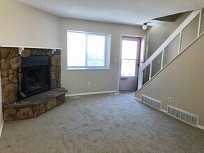 3138 Starlight Cir in Colorado Springs, CO - Foto de edificio - Building Photo