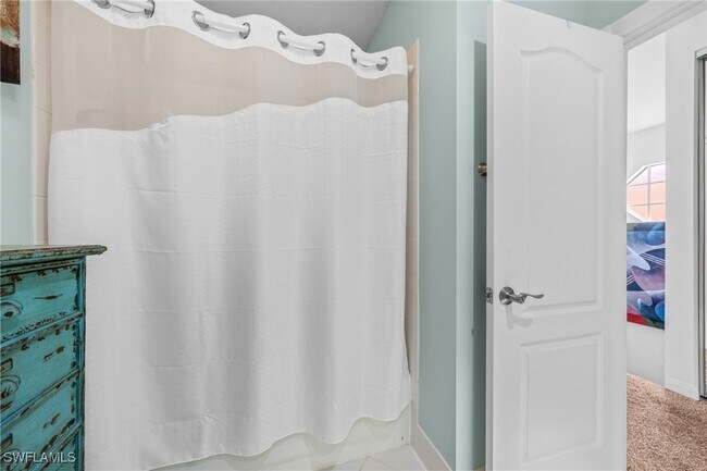 property at 5633 Cove Cir