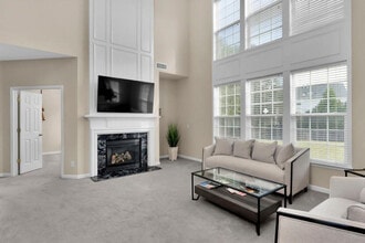 10614 Moberly Ct in Charlotte, NC - Foto de edificio - Building Photo