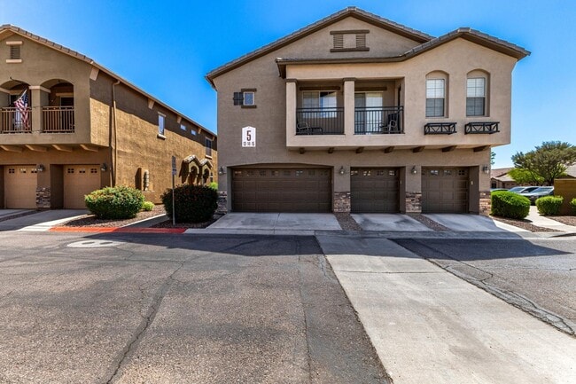property at 2250 E Deer Valley Dr