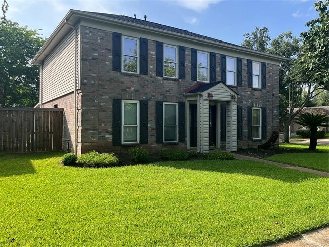 4543 Pioneer Trail in Sugar Land, TX - Building Photo - Building Photo
