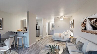 980 S Dexter St in Denver, CO - Building Photo - Building Photo