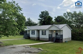 246 Dogwood Pointe Dr in McMinnville, TN - Building Photo