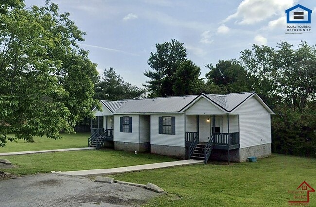 property at 246 Dogwood Pointe Dr