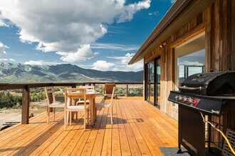 6250 Mountain View Dr in Park City, UT - Building Photo - Building Photo