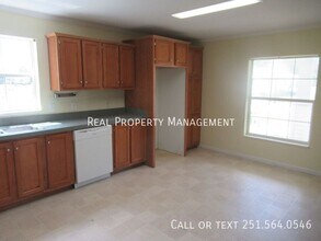 6911 March Point Ct in Theodore, AL - Building Photo - Building Photo